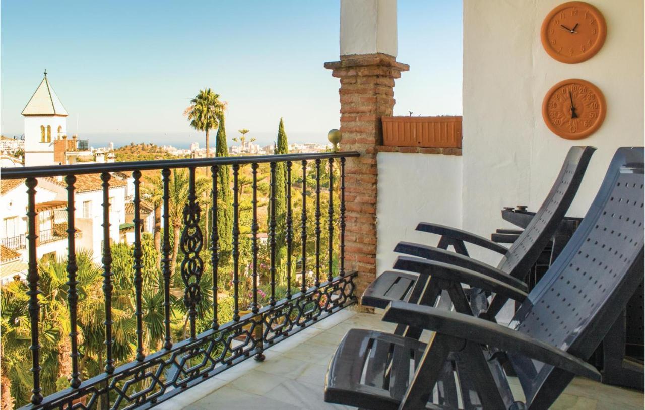 Stunning Apartment In Mijas With Kitchen Eksteriør billede